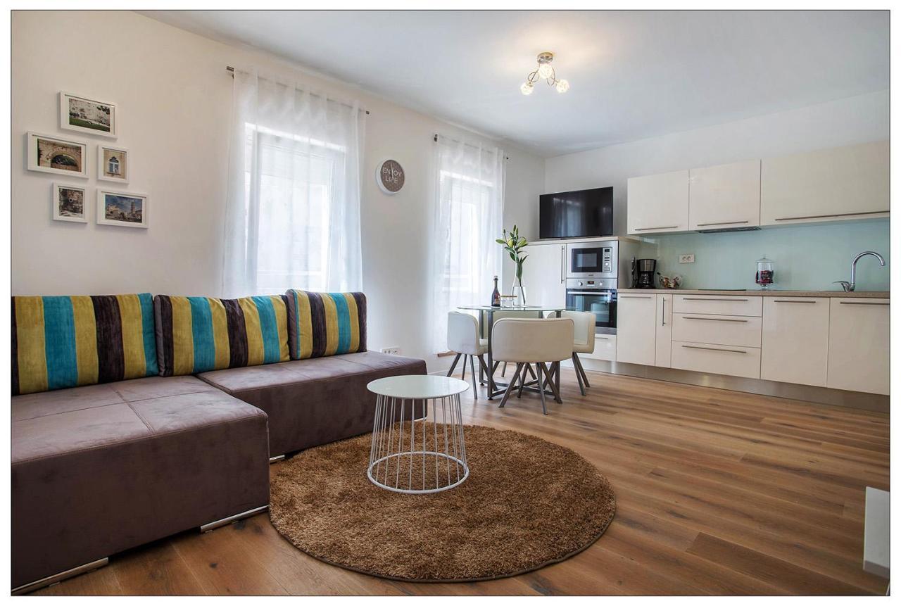 Amalija Apartment Сплит Экстерьер фото
